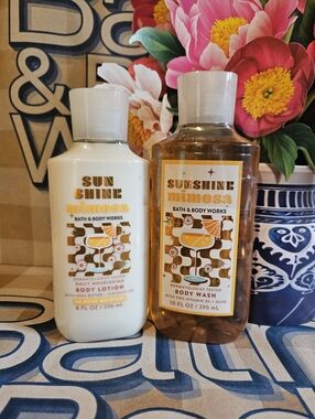 NWT Bath & Body Works Sunshine Mimosa Bodycare Set - White & Orange